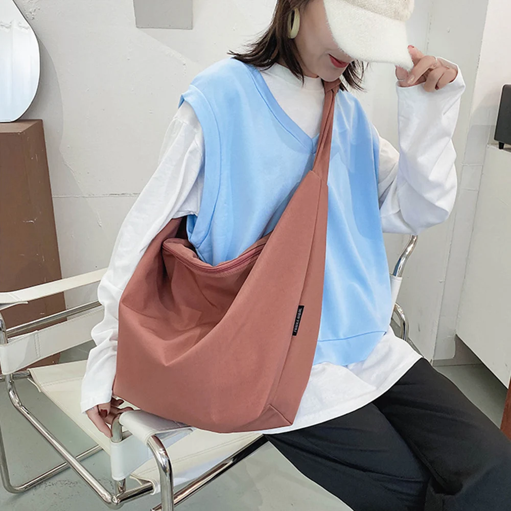 

Новинка 2023, Женская Повседневная нейлоновая большая сумка-тоут, легкая вместительная сумка, сумка-мессенджер, Корейская женская сумка через плечо для покупок