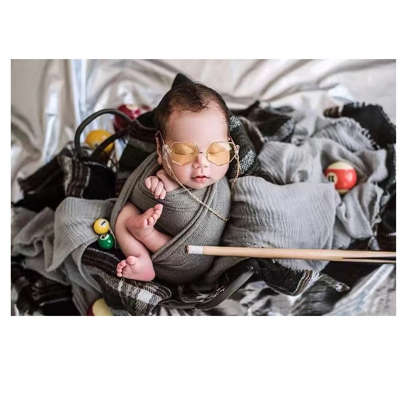 

Fashion Full Moon Newborn Photography Props Children Mini Billiards Chain Glasses Theme Props For Photo Shooting Accessories