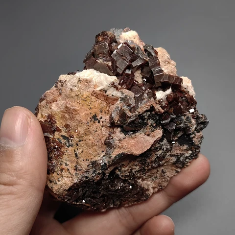 C4-2A 100% натуральные ванинитовые камни и кристаллы, образец минерала Марокко