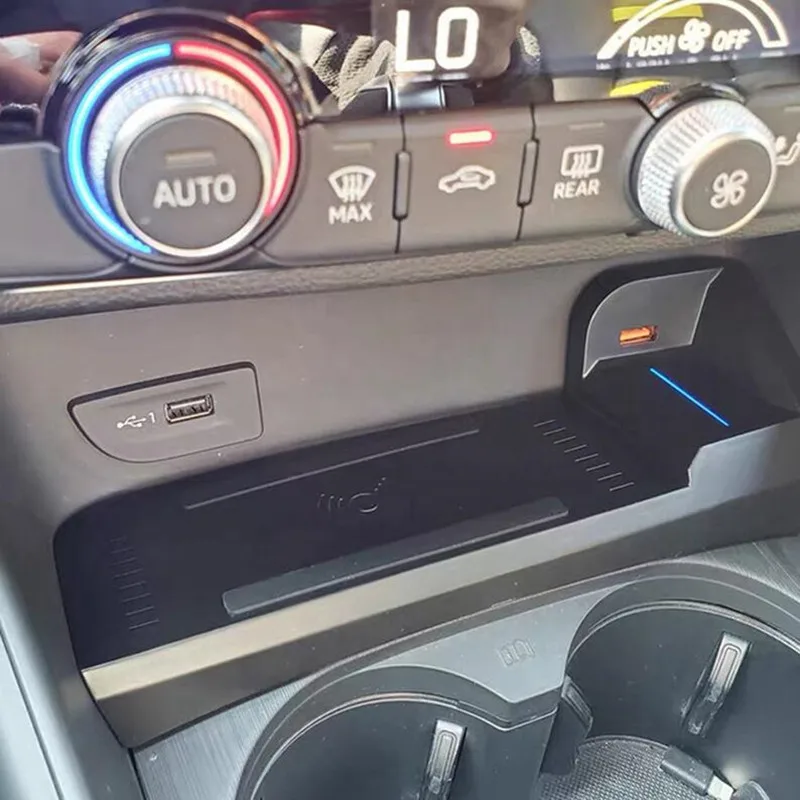 Автомобильное беспроводное зарядное устройство 15 Вт быстрая зарядка QI для