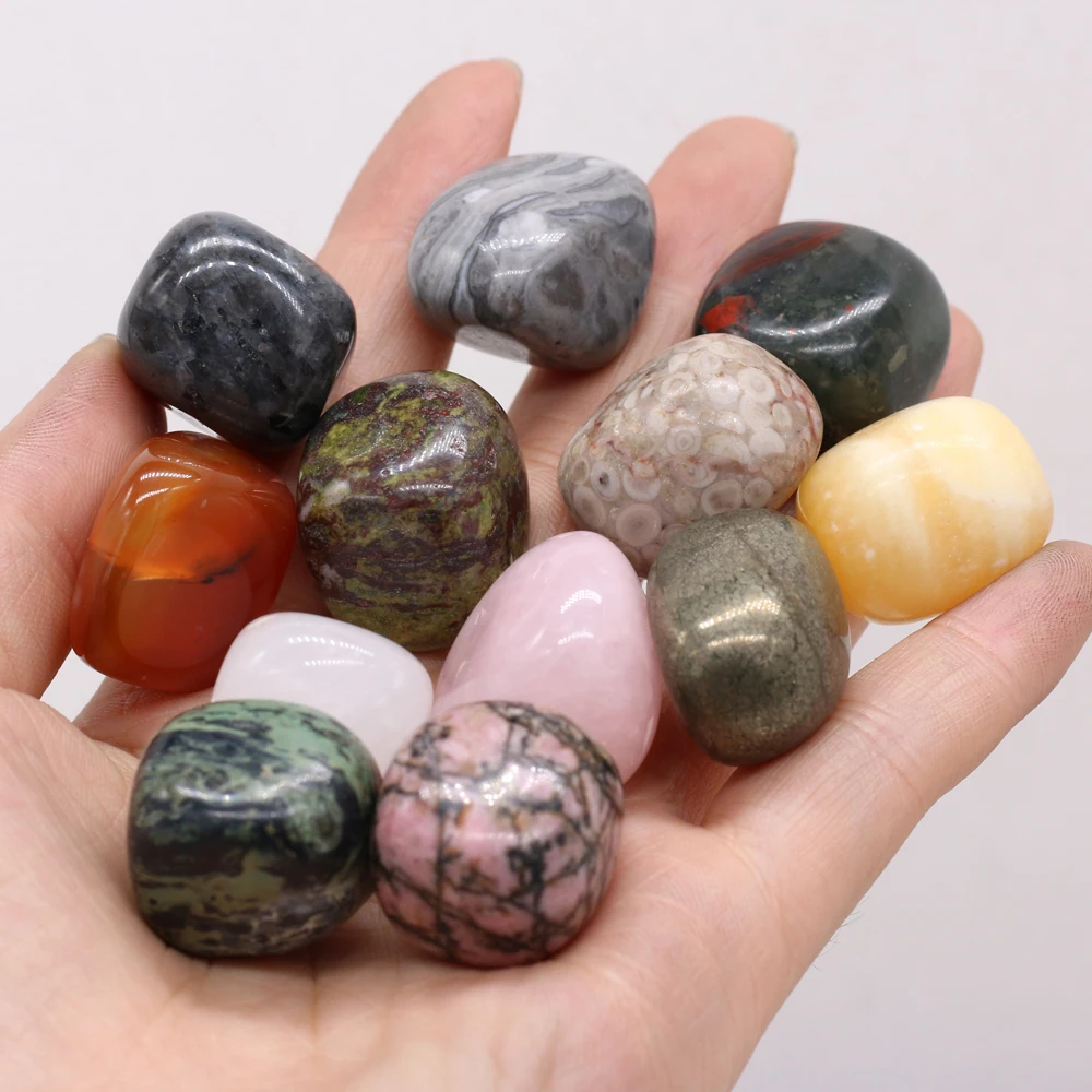 

Natural Stone Crafts Ornament Agate Rose Clear Quartz Yellow Jade Dragon Bloodstone Healing Crystals Fish Tank Garden Home Decor