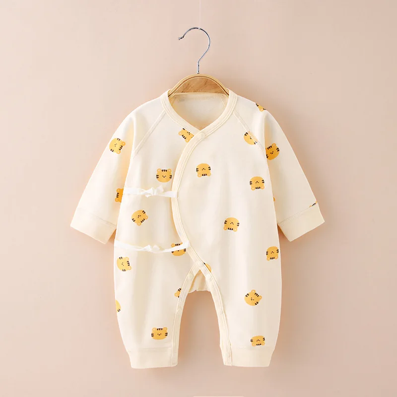 

Baby jumpsuit spring and autumn baby butterfly clothes lace romper long-sleeved newborn baby pajamas newborn clothes