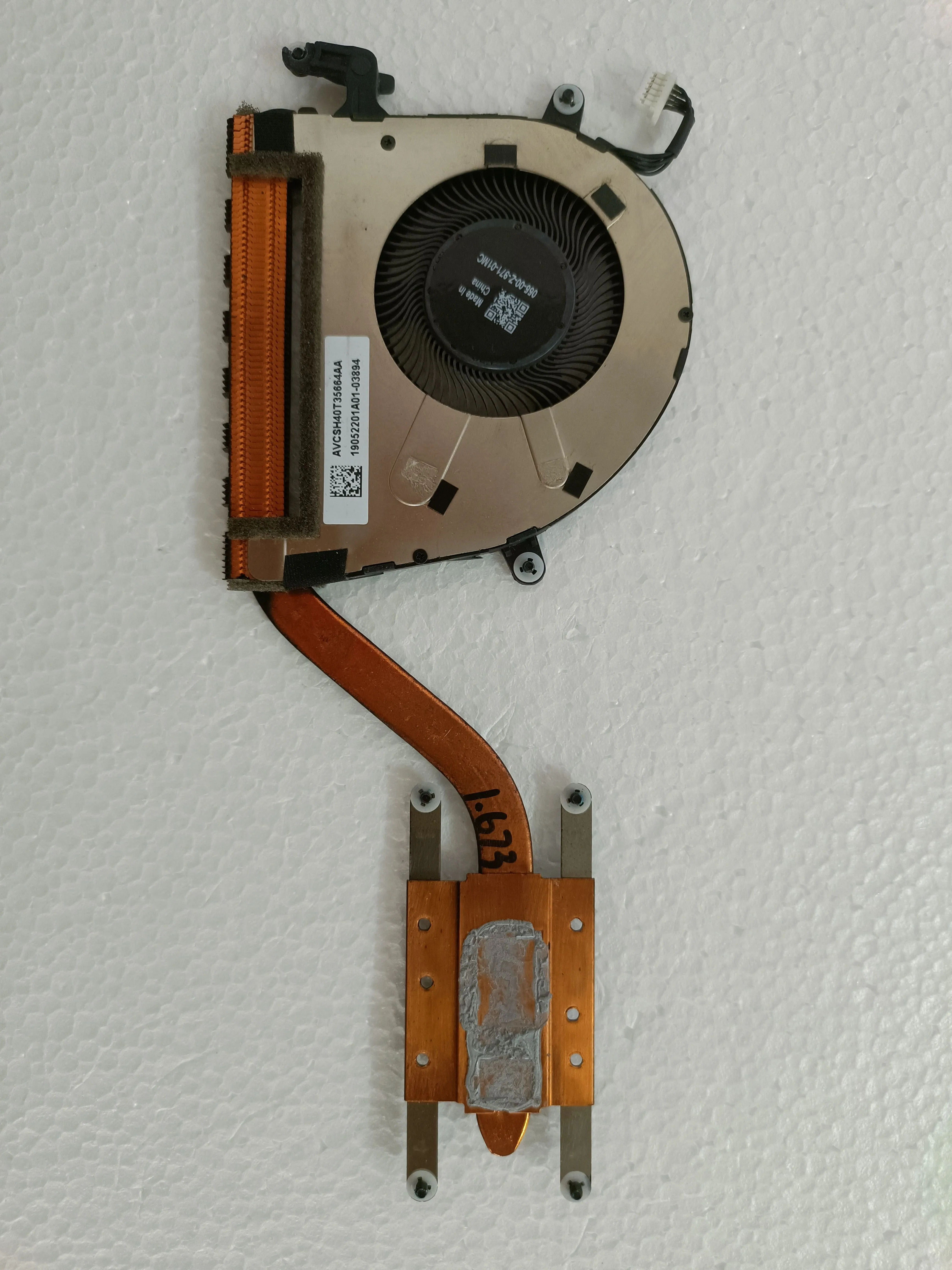 Оригинальный вентилятор охлаждения процессора радиатор радиатора для ноутбука