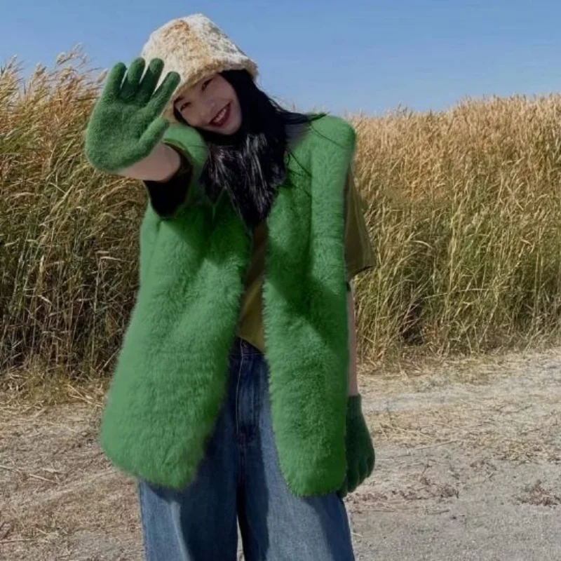 New Winter Coat for Women Faux Fur Waistcoat Warm Vest Sleeveless Cardigan Jackets Korean Fashion Long Faux Fur Coat