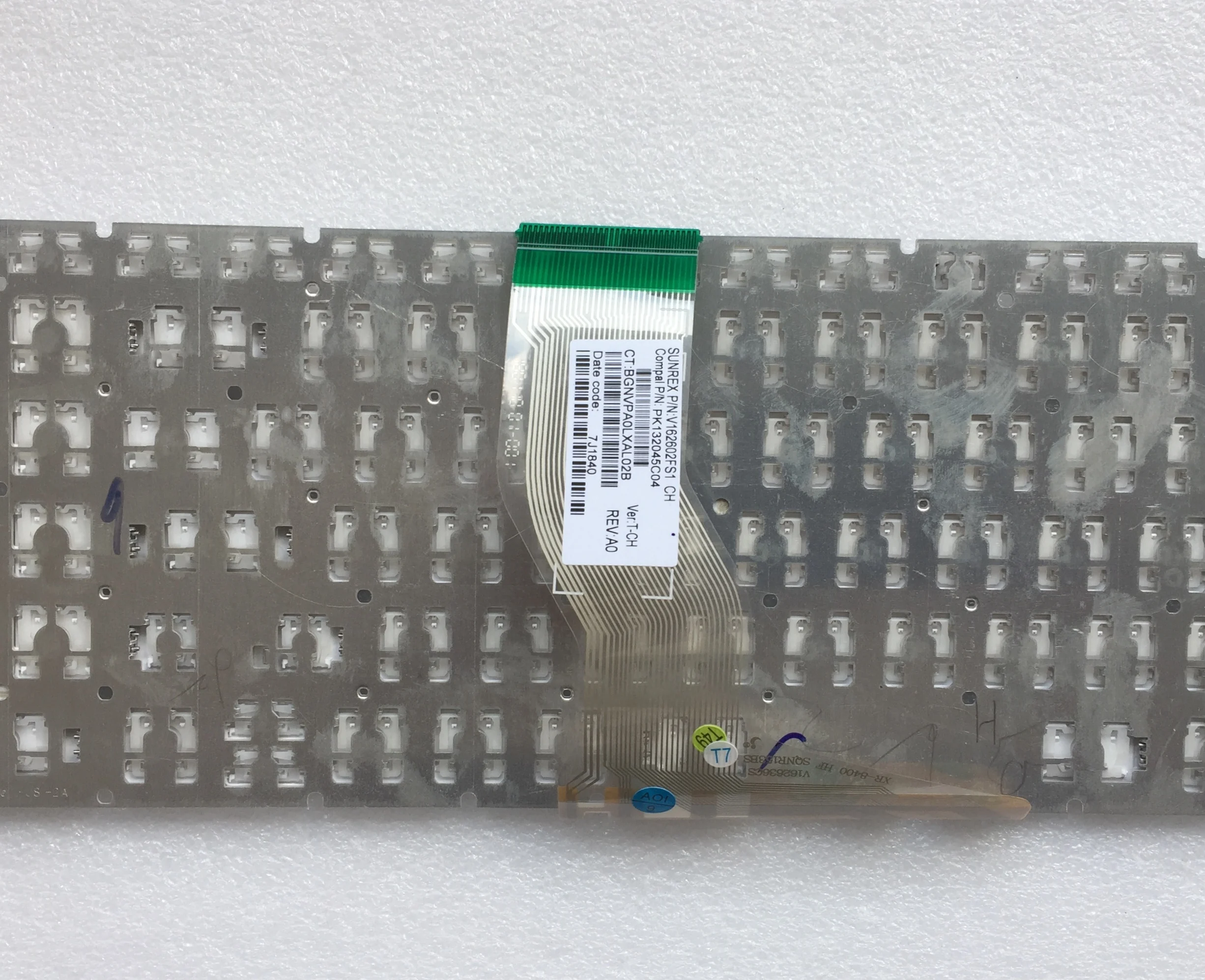 Оригинальная новая Тайваньская Клавиатура для ноутбука HP 15-BS белая PK132045C04