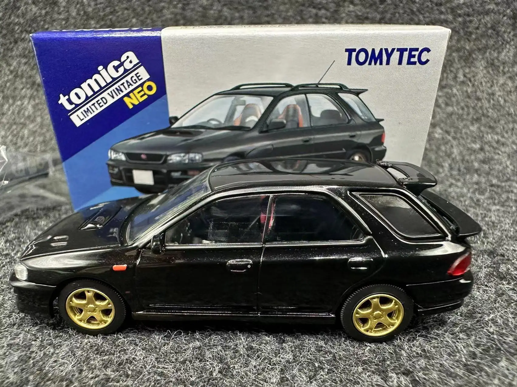 Коллекционная модель автомобиля Tomytec Tomica TLV 2403 LV-N281d WRX STI из черного литого сплава