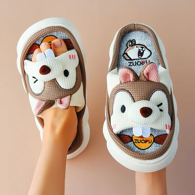 

Женские зимние шлепанцы на платформе, с рисунком животных