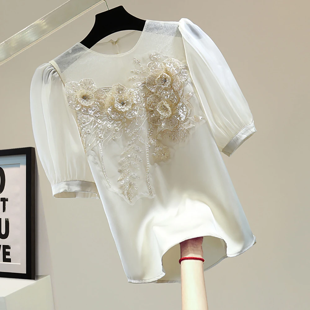 

Fashion Sequins Diamonds Lace Flower Shirts For Women Summer Elegant Thin Patchwork Appliques O-Neck Puff Sleeve Loose Blouses