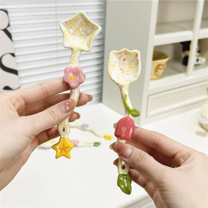 

Lovely Girl Heart Pink Tulip Spoon Star Flower Ceramic Spoon Dessert Spoon Rice Spoon Coffee Stirring Spoon spoon mini spoon