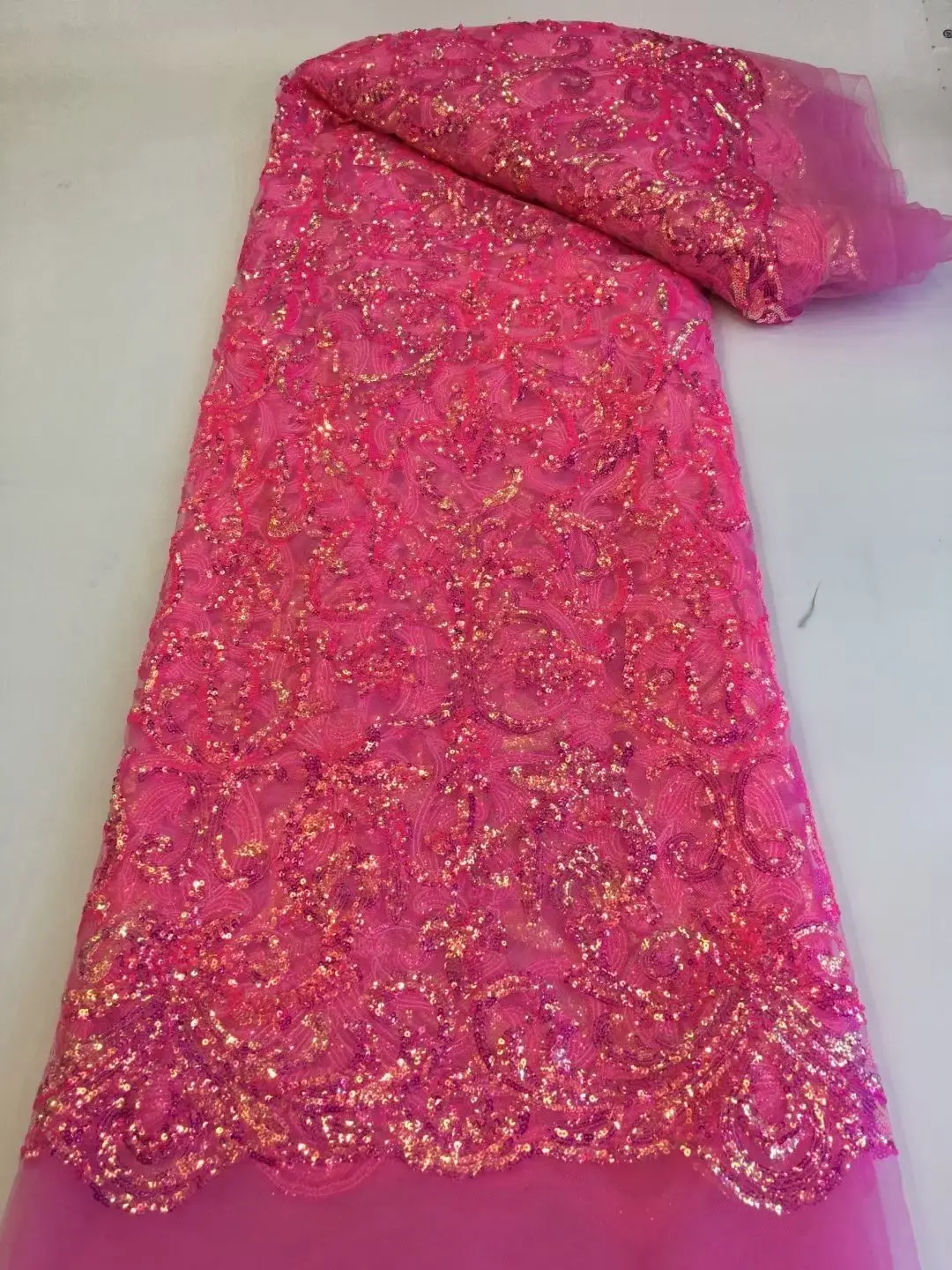 

Женская ткань, Высококачественная вышивка, французское Тюлевое кружево для нигерийского стандартного платья