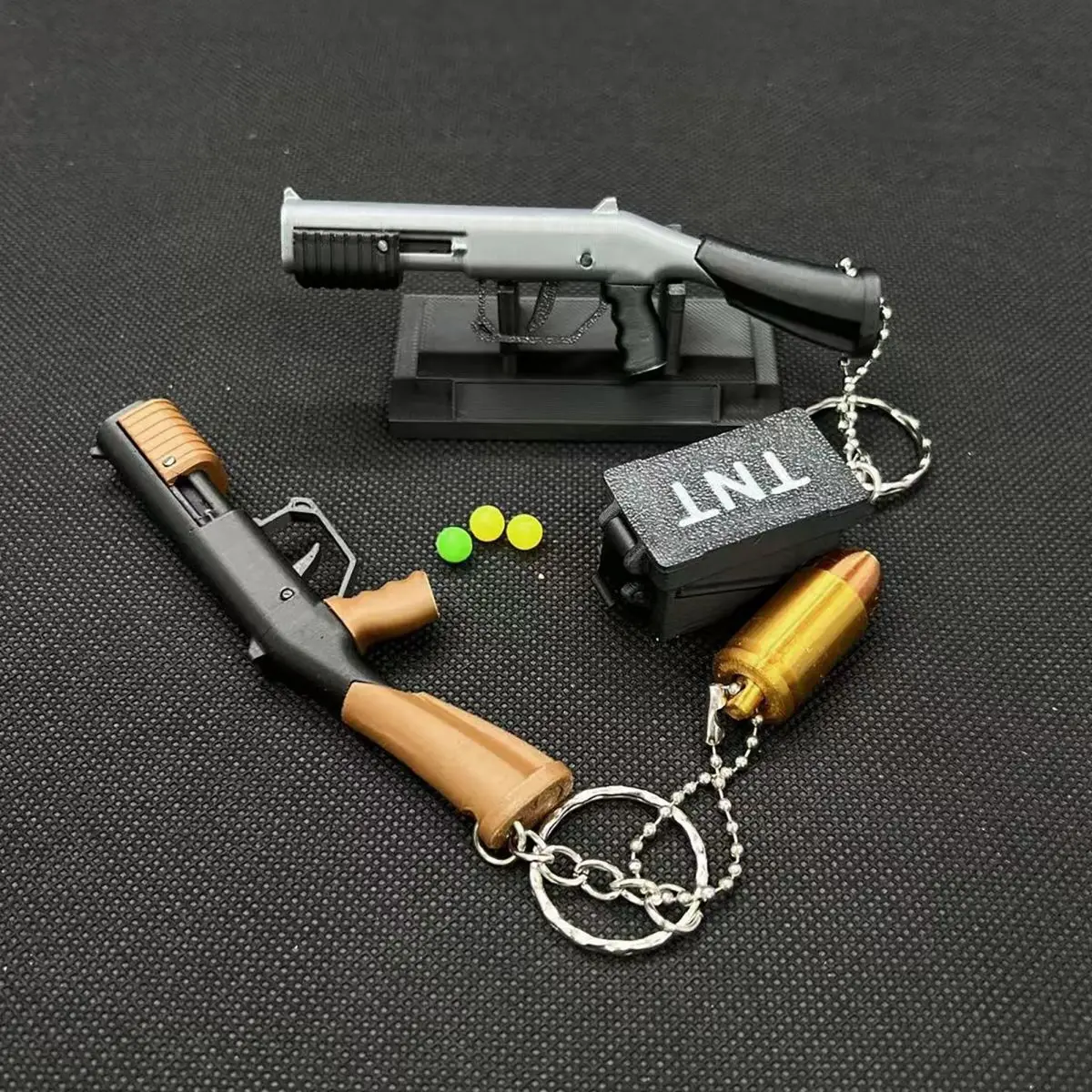 Фото Мини 3D печатный насос M870, модель ружья, брелок Blaster BB, игрушка-пистолет, брелок, игрушка, декомпрессионные игрушки, крутые подарки для детей №3