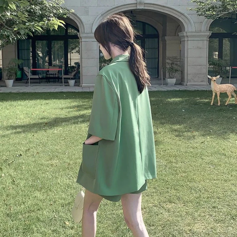 Plus Size Women's 2 Piece Solid Half Sleeve Blazer and Pants Business Office Suit Shorts Set