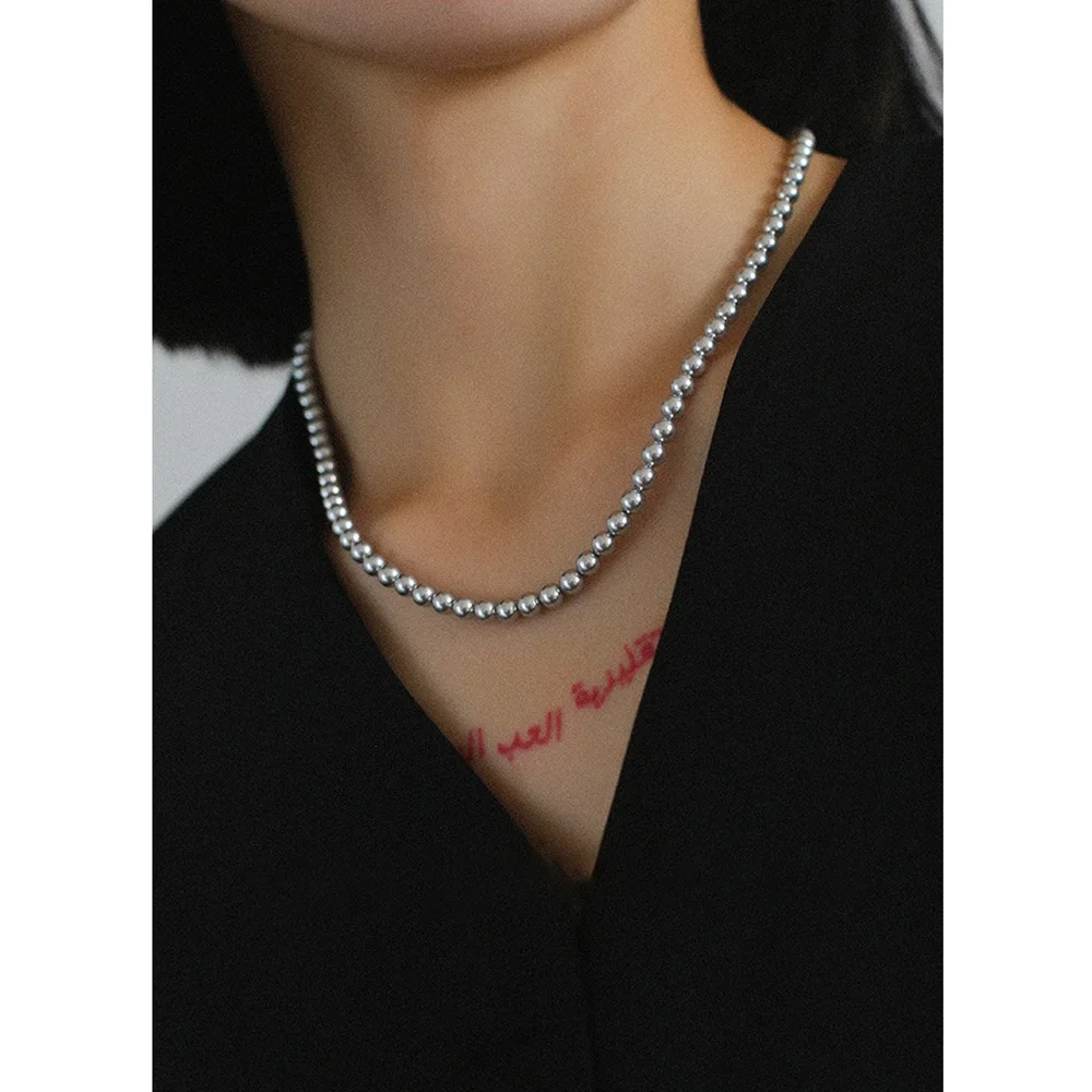 

French real multi hemp grey Shi Jia pearl necklace female high-class sense of collarbone necklace light luxury niche 2023 new