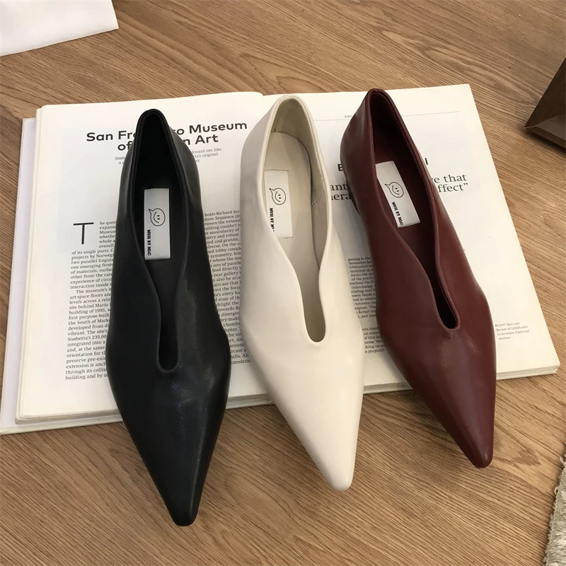 

Shoes Woman 2023 Elegant Shallow Mouth White Sneakers Modis Female Footwear Pointed Toe New Summer Casual Cute Dress Shoes Woma