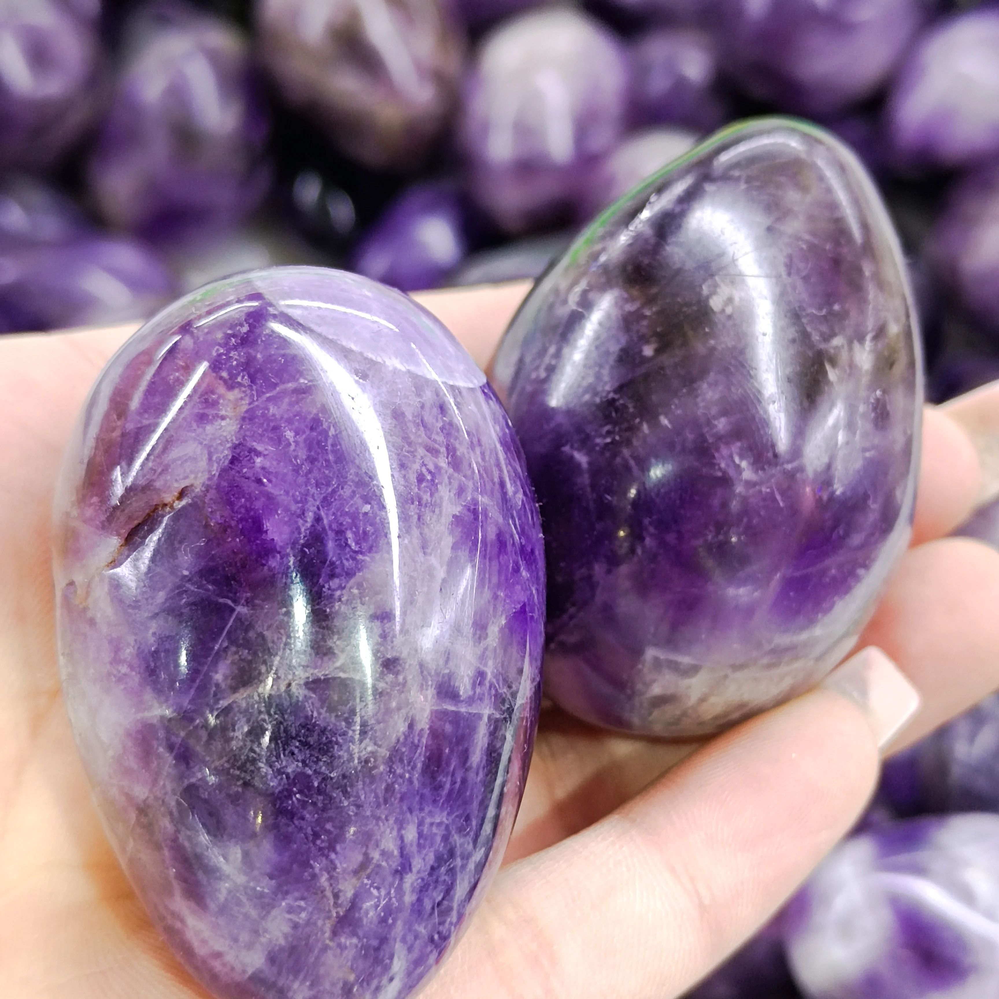 

1 шт. натуральный аметистовый камень в форме яйца, лечебный эритроэнергетический камень, минеральные украшения, подарок
