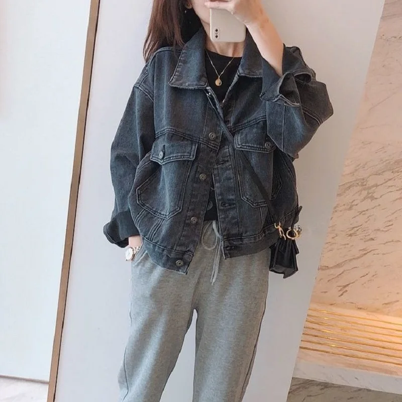 Женская джинсовая куртка универсальная свободная короткая из денима в Корейском