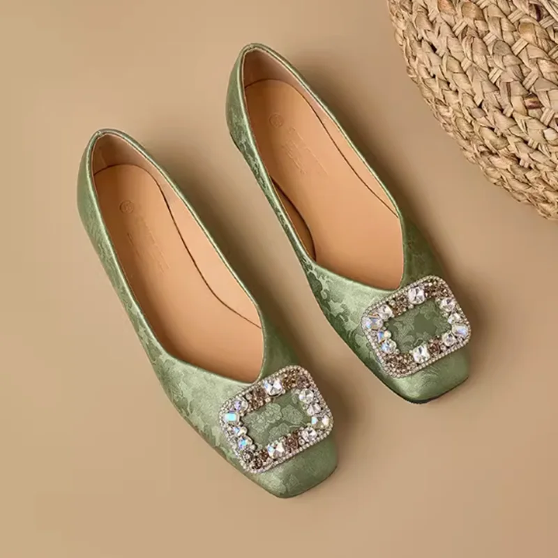 Женские винтажные туфли на плоской подошве в британском стиле V-образные из