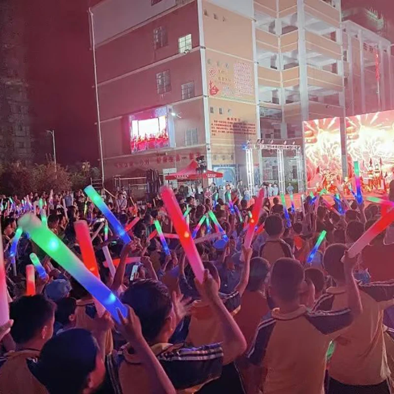 Светящиеся палочки 5 шт. светодиодсветодиодный разноцветные из пенопласта ралли