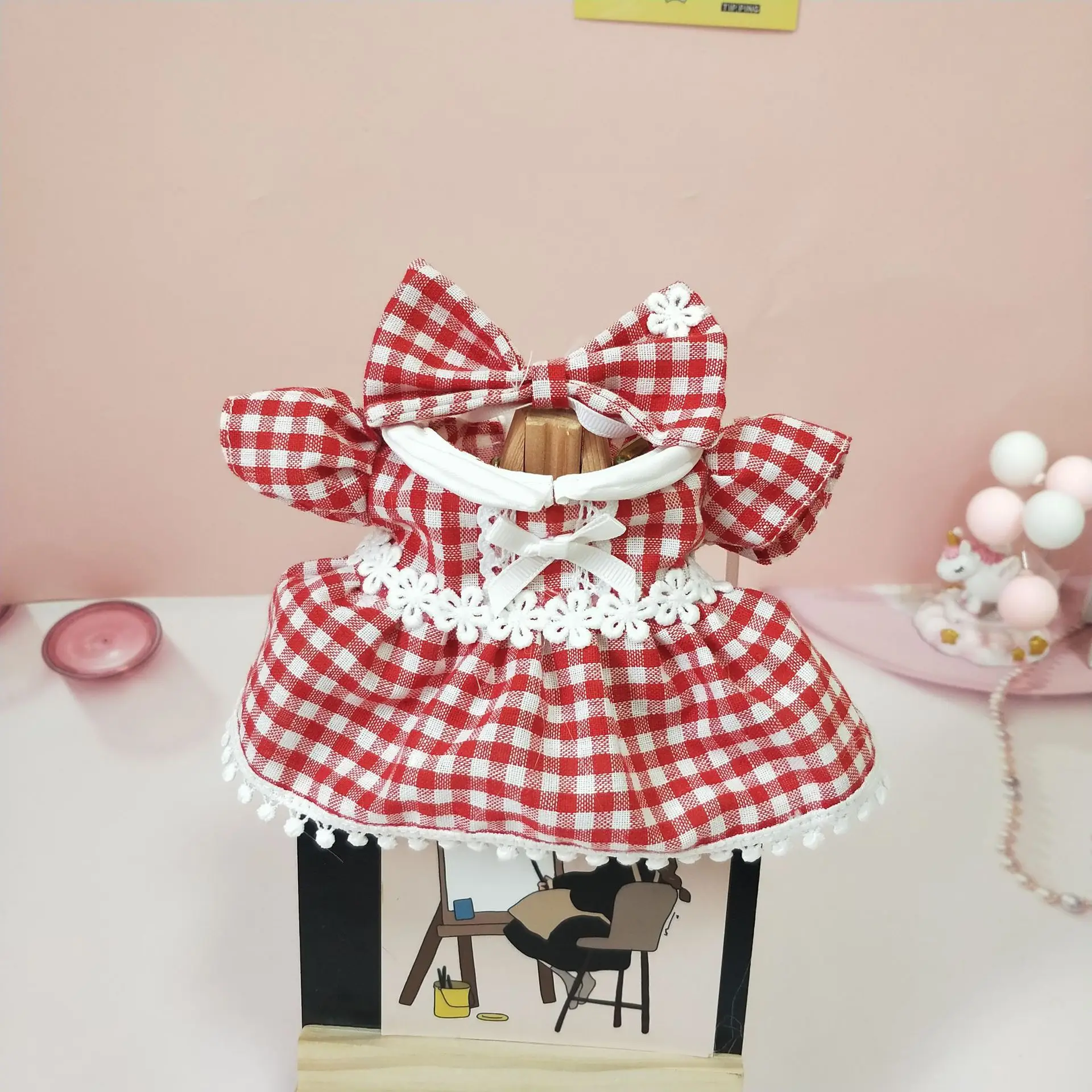 

2 types 20cm Cotton Doll Idol Plush skirt Dress Baby Toys Star Dolls Cute Stuffed Figure Toys Fans Collection Gift