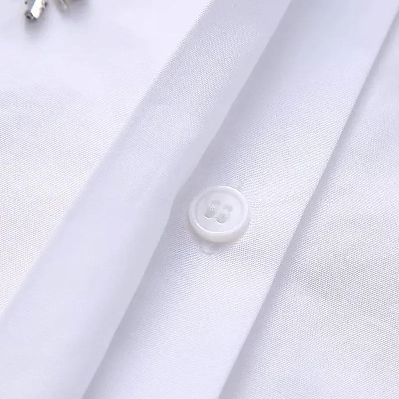 Женская блузка с отложным воротником длинным рукавом