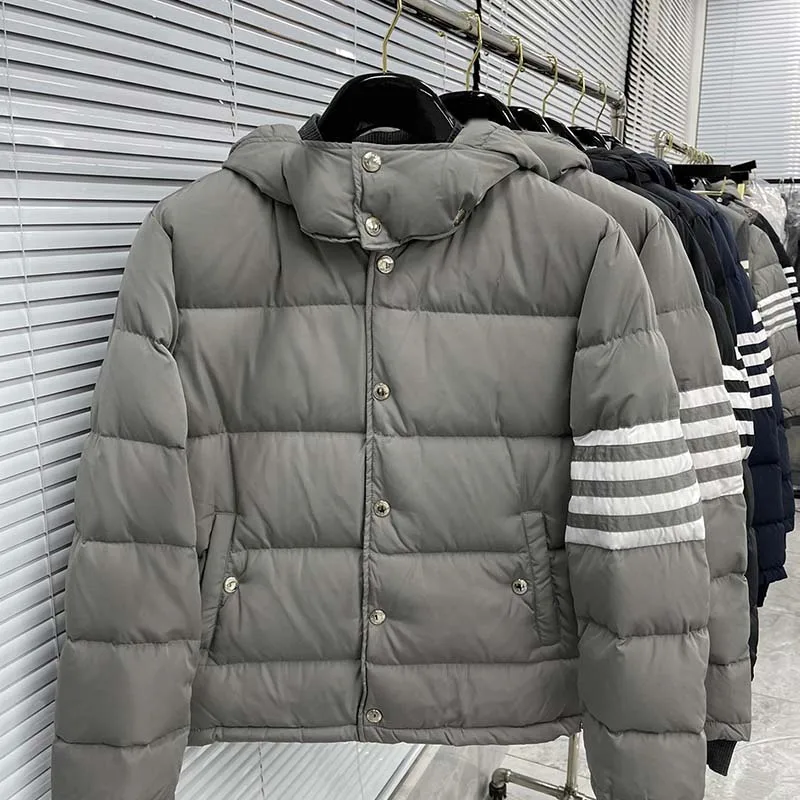 Men's White Duck Down Jacket Warm Hooded Grey Causal Business Women Jacket Coat Fashion Brand Classic Design Winter Outdoor Coat