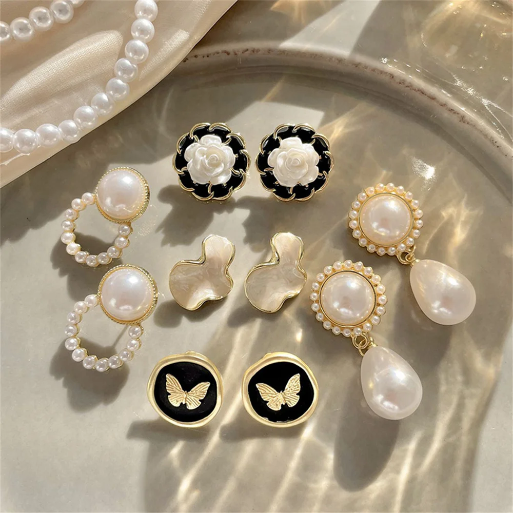 

NCEE Korean Design Elegant Simulated Pearl Shell Big Round Heart Clip on Earrings Non Pierced Baroque Ear Clips Women Jewelry