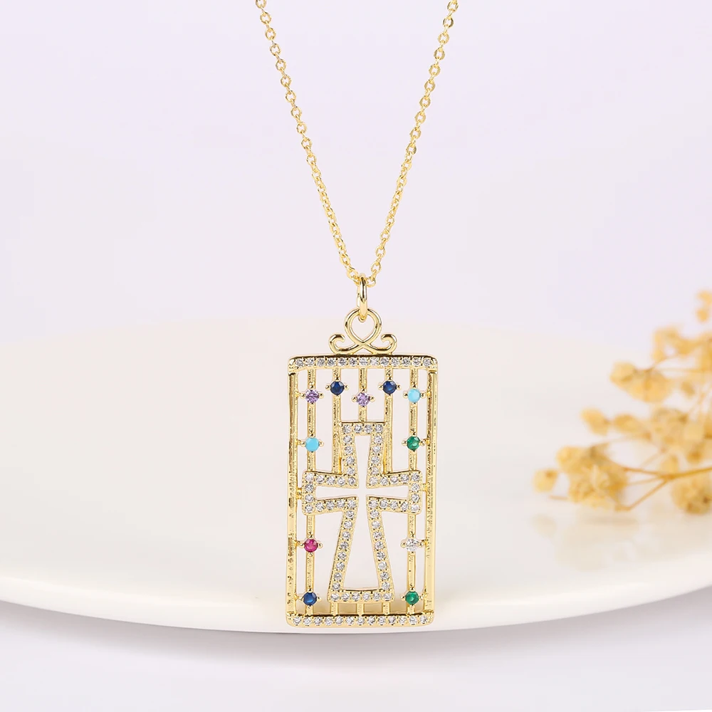 Ожерелье женское из нержавеющей стали, квадратное ожерелье с подвеской-бабочкой и короной, с геометрическим отверстием