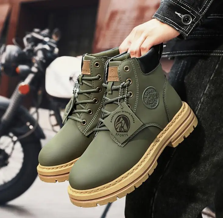 Мужские ботинки с высоким берцем черные повседневные на шнуровке плоской