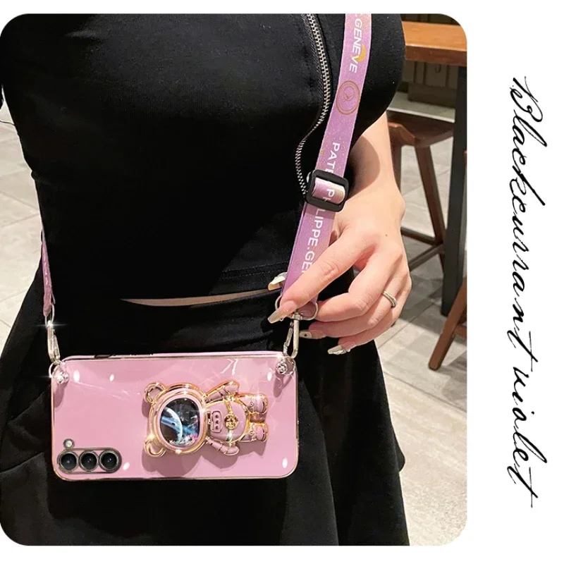 Кросс-боди шнурок с подвижным песком космический медведь кронштейн для Moto E32 G73 G82