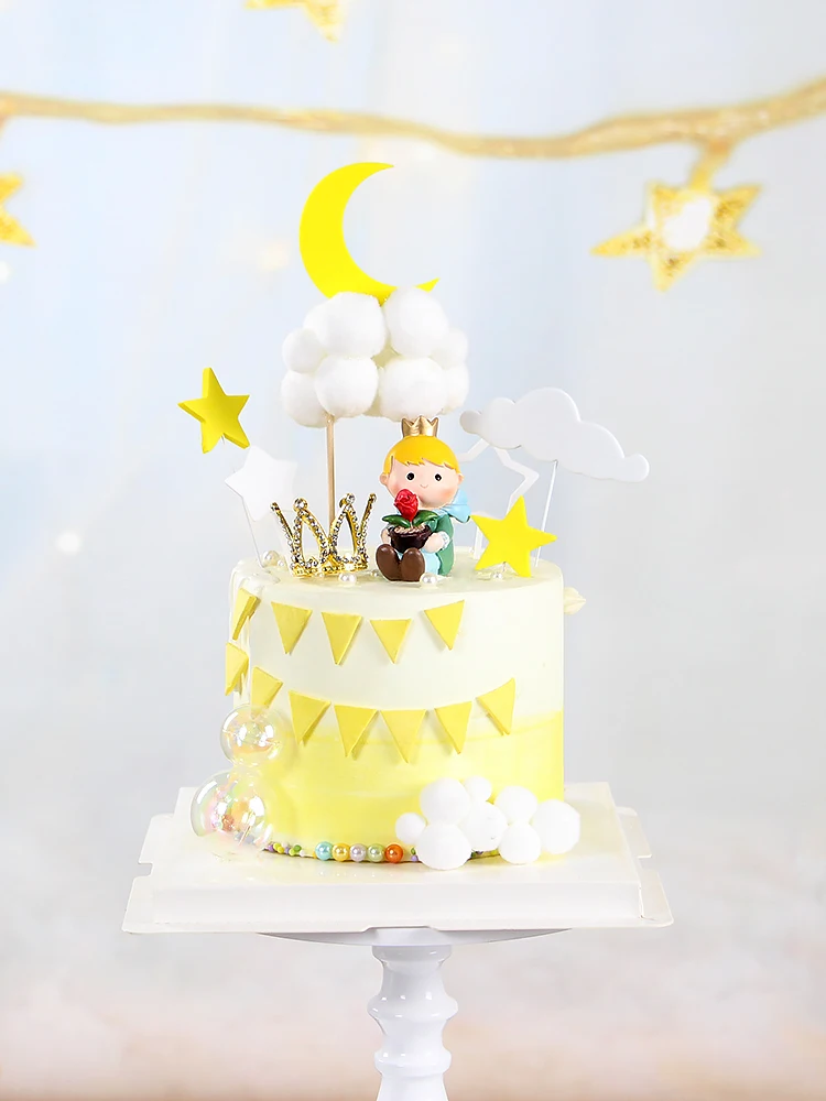 

Cute Prince Rose Resin Ornament Clouds Stars Creative Crafts Cake Decorations Little Boy Model Landscape Cake Topper Decor