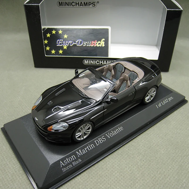 

Модель автомобиля ASTON MARTIN DBS VOLANTE из сплава 2010 в масштабе 1:43, коллекционные игрушки, подарки для детей