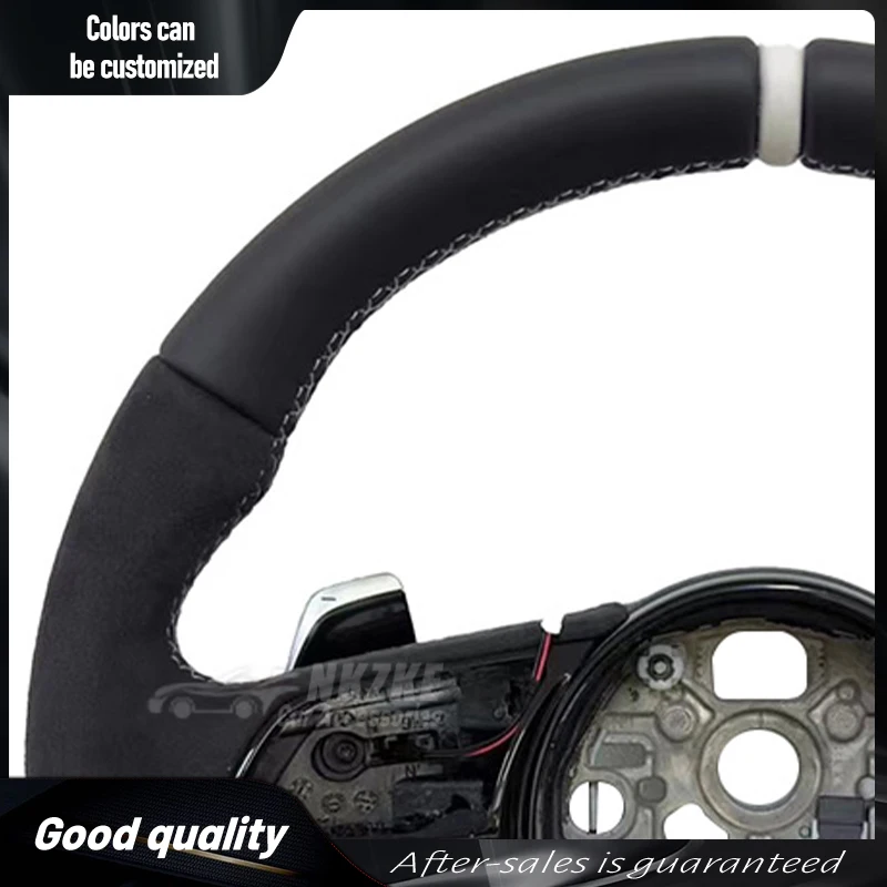 Руль подходит для моделей Audi A3 8Y 2021-2023 и изготовлен из материала алькантары