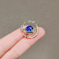 high end hollow cosmic brooch personality cute pin buckle small fragrance collar pin suit accessories tide