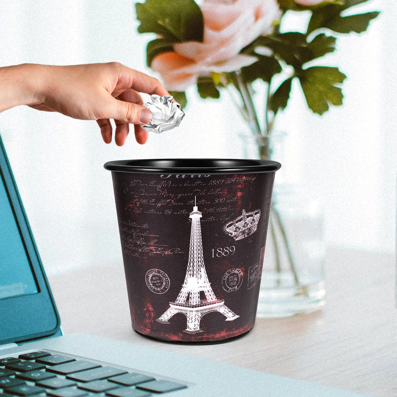

Vintage Desk Trash Can Multi-functional Waste Can Desk Pen Holder Tabletop Mini Trash Can