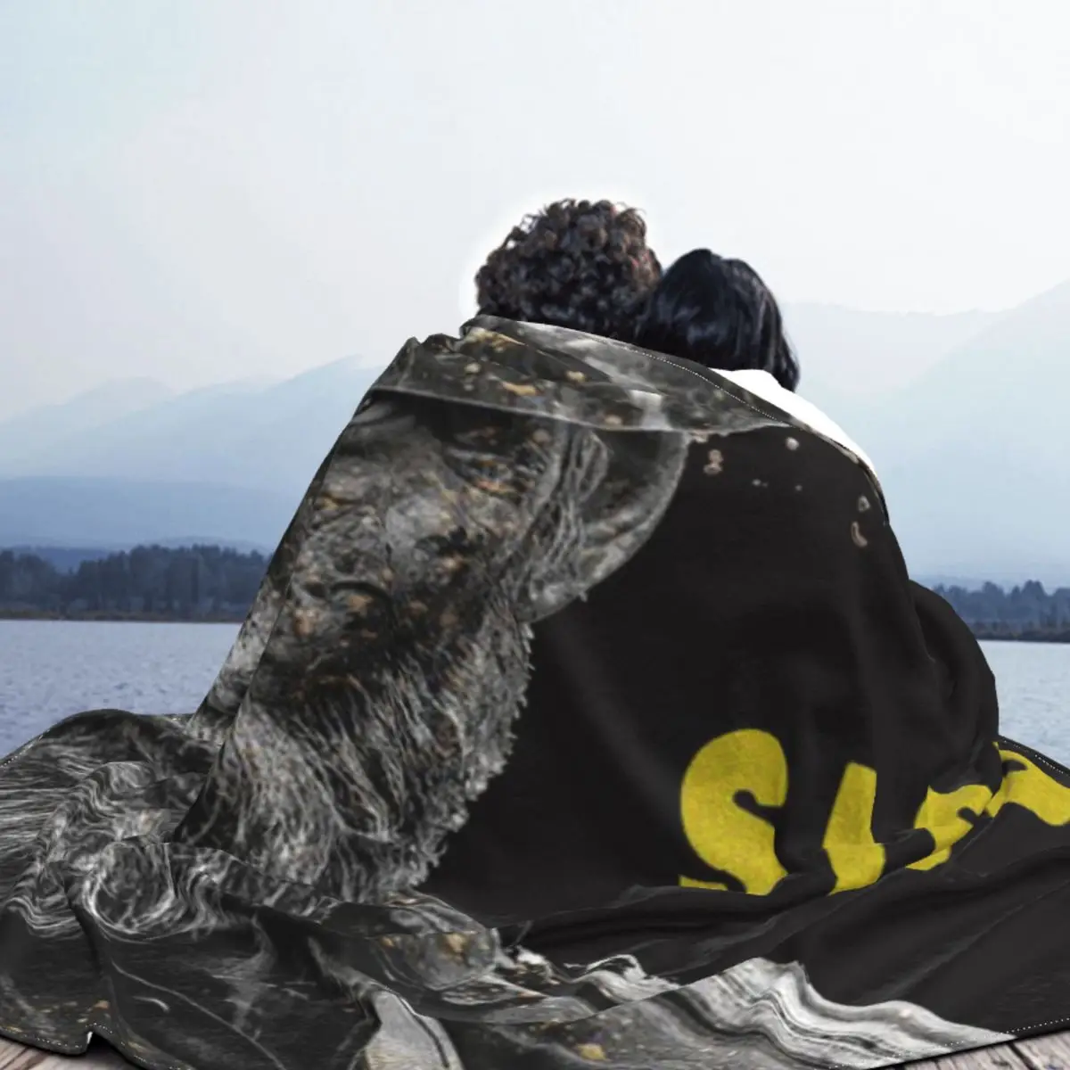 Ультрамягкое одеяло из микрофлиса Film Sisu