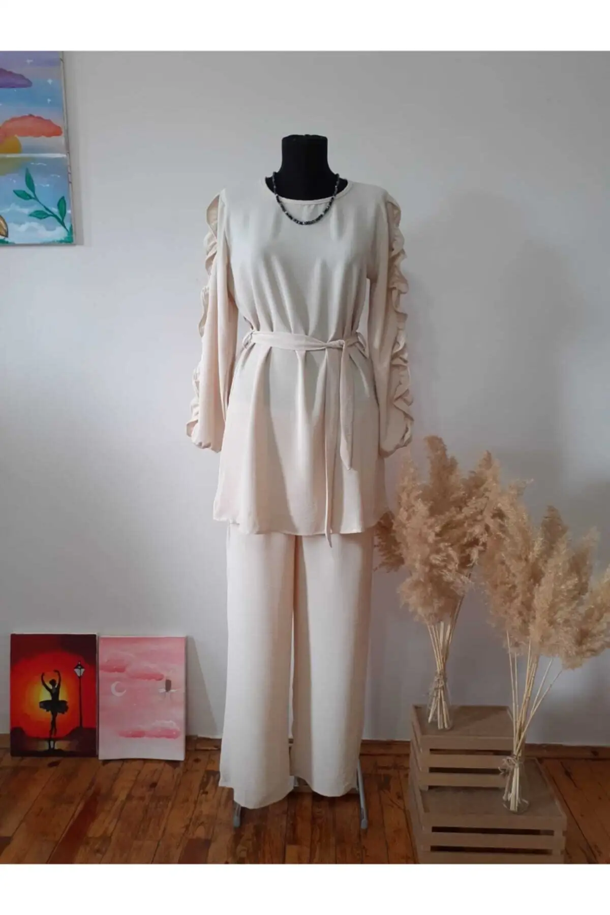 

Women j taylor Sub Handles Ruffle Top Team Women's Islamic Team 2021