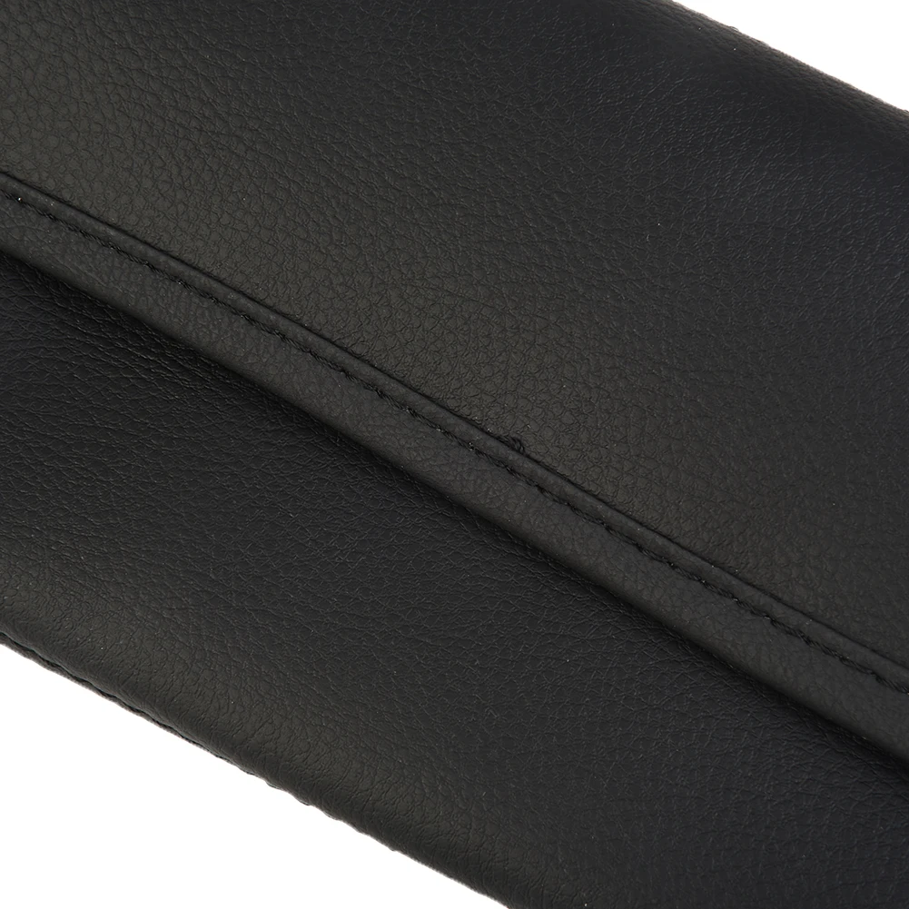 

Center Console Armrest Cover PU Leather Unniversal 1pc Auto Black Car Dust-Proof Fit For Jeep Renegade 2015-2021