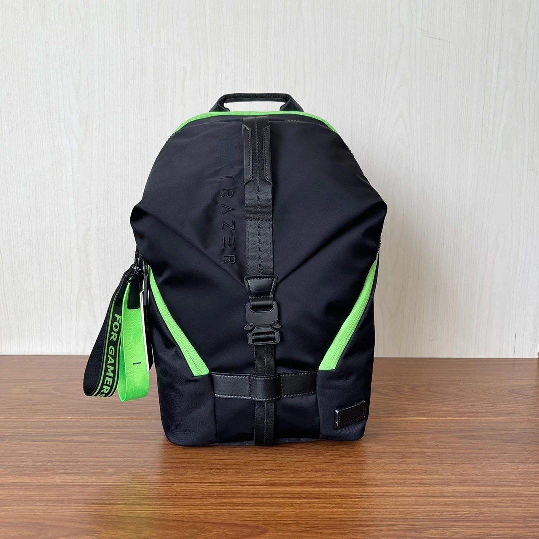 

Men's Lightweight Business Backpack Joint Series 15-Inch Fashion Computer Backpack 798700