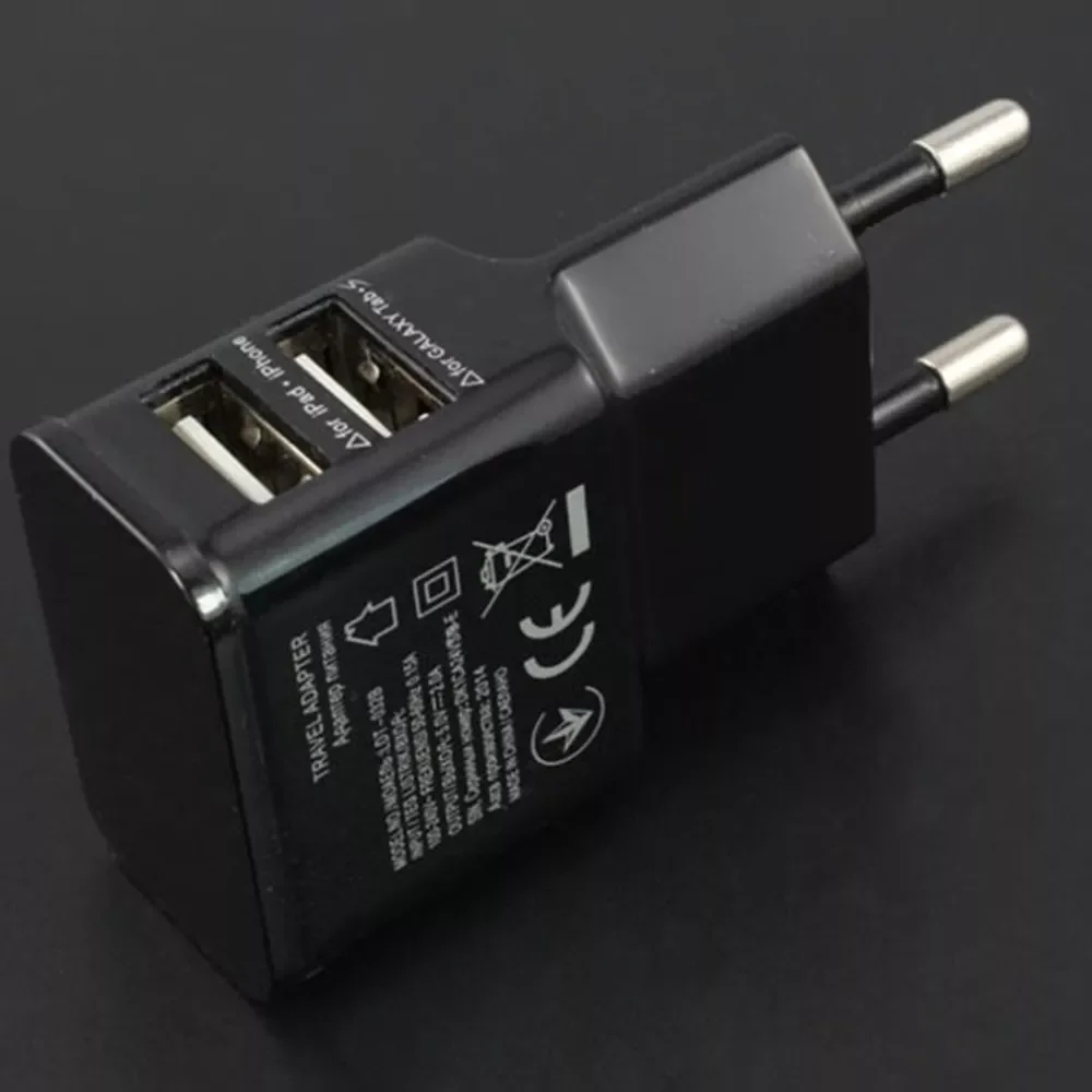 

Универсальное зарядное устройство с двумя USB-портами, 5 В, 2 А