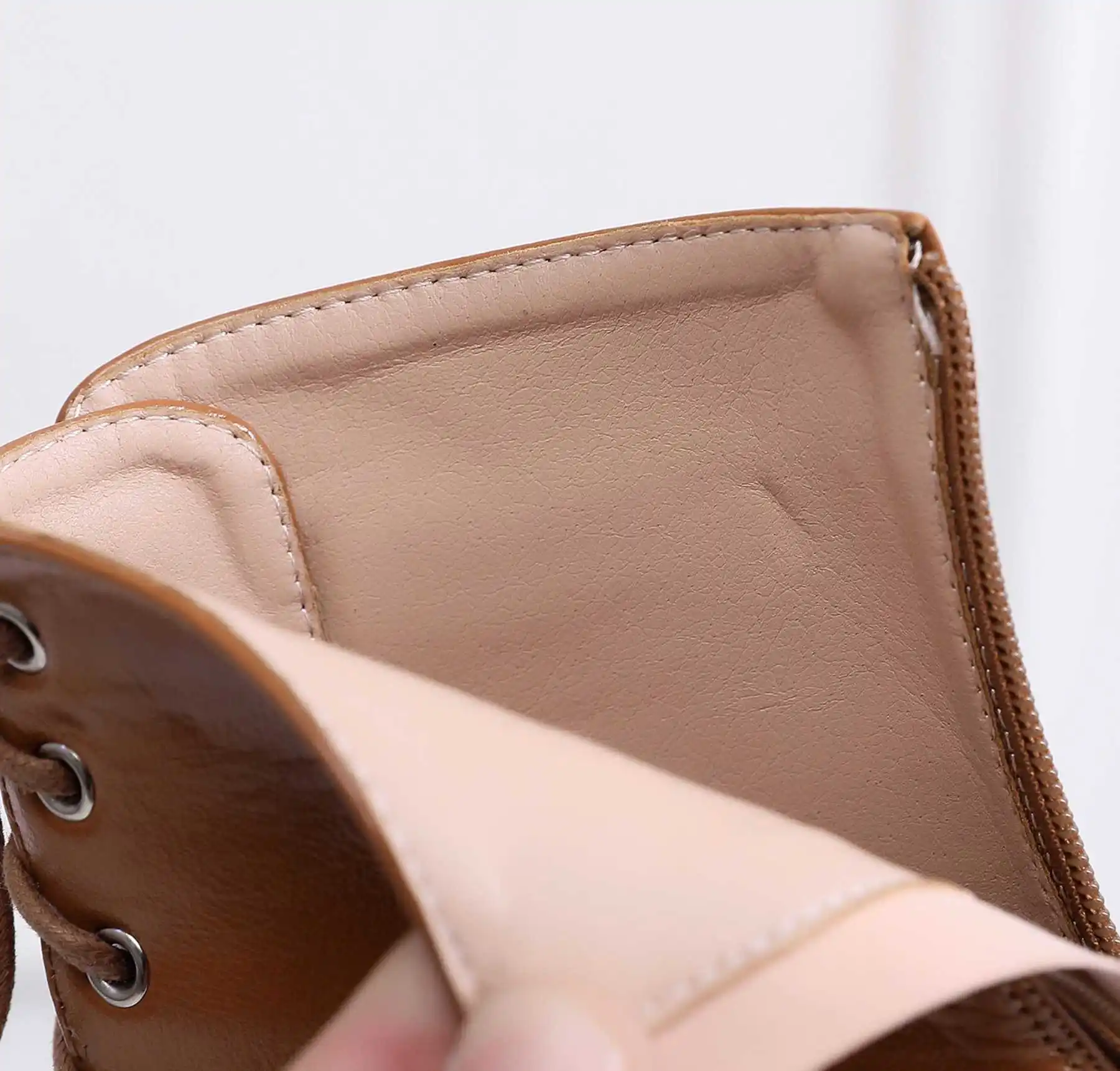 Женские туфли для латиноамериканских танцев черные атласные блестящие из