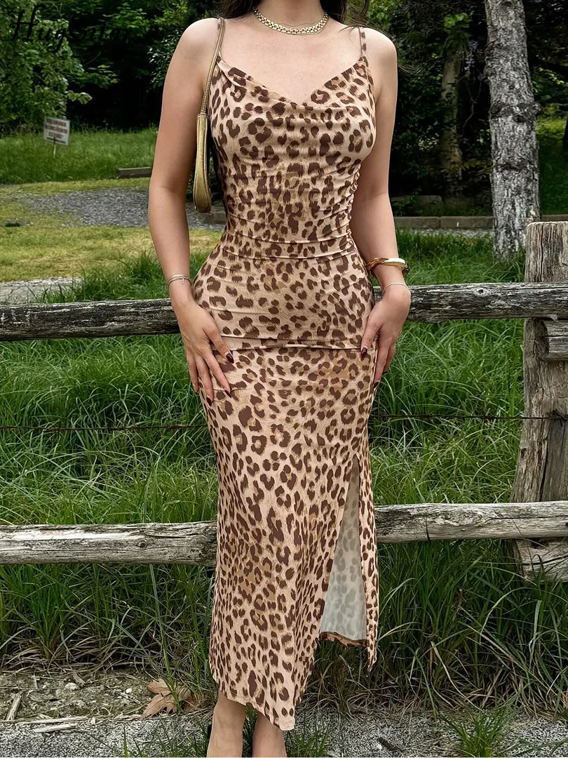 Женское облегающее платье с леопардовым принтом