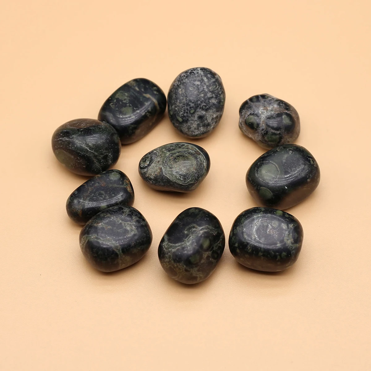 

Natural Stone Ornament Green Eye Stone Irregular Gemstone Healing Landscape for Jewelry Making Research Conference Room