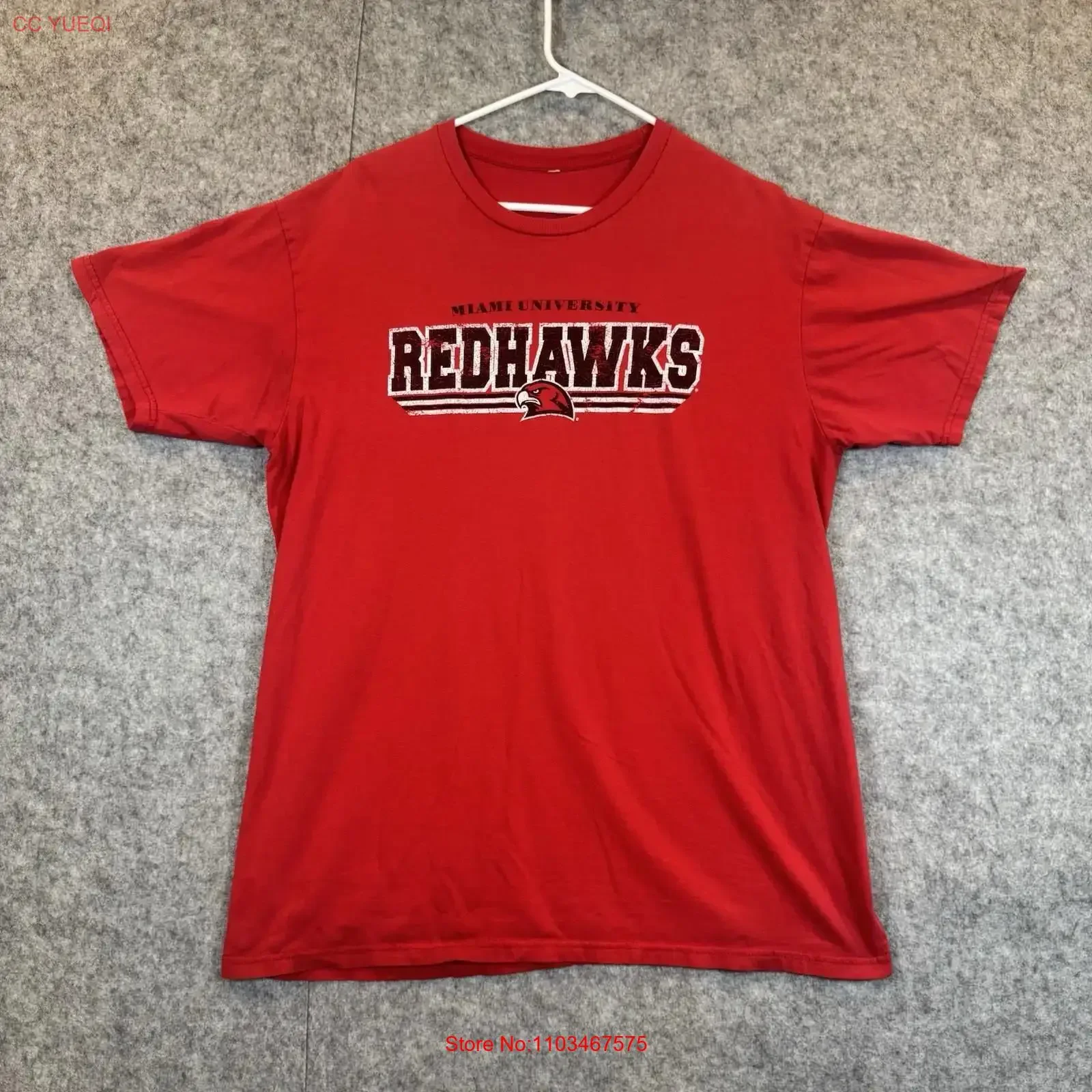Фото Мужская футболка VTG Miami Redhawks с коротким рукавом, размер XL, красно-белая, с логотипом, круглым вырезом, винтажная, с эффектом потертости, для повседневной носки, удобная, для мужчин №1