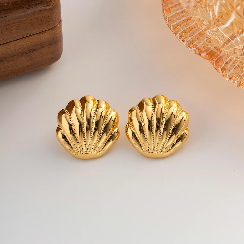 

Minar Stylish Metallic Shell Dangle Earrings for Women Female 18K Real Gold Plated Brass Earring Statement Beach Holiday Jewelry