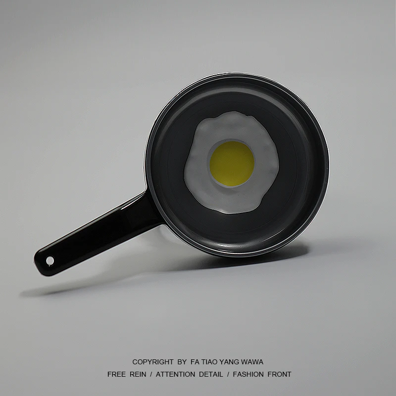 

Bored with a pot on your head! Poached egg hair band