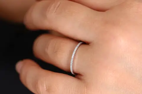 Серебряное кольцо с цирконами Similanka