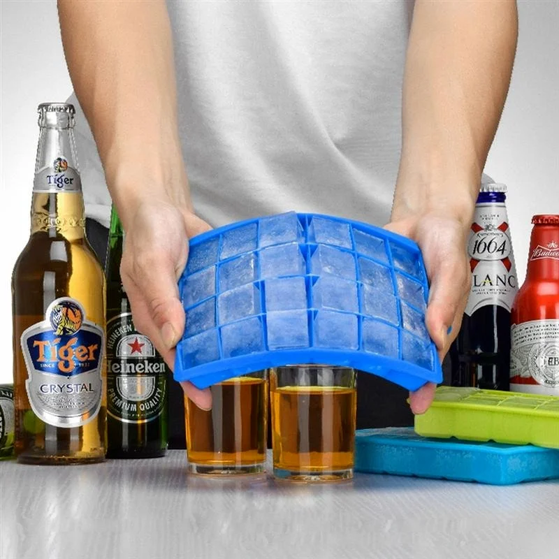

1PCS 15 Grid Big Ice Cube Tray Mold Non-toxic Ice Shape Mold Food Grade Silicone Ice Cube Square Tray Mold Ice Cube Maker