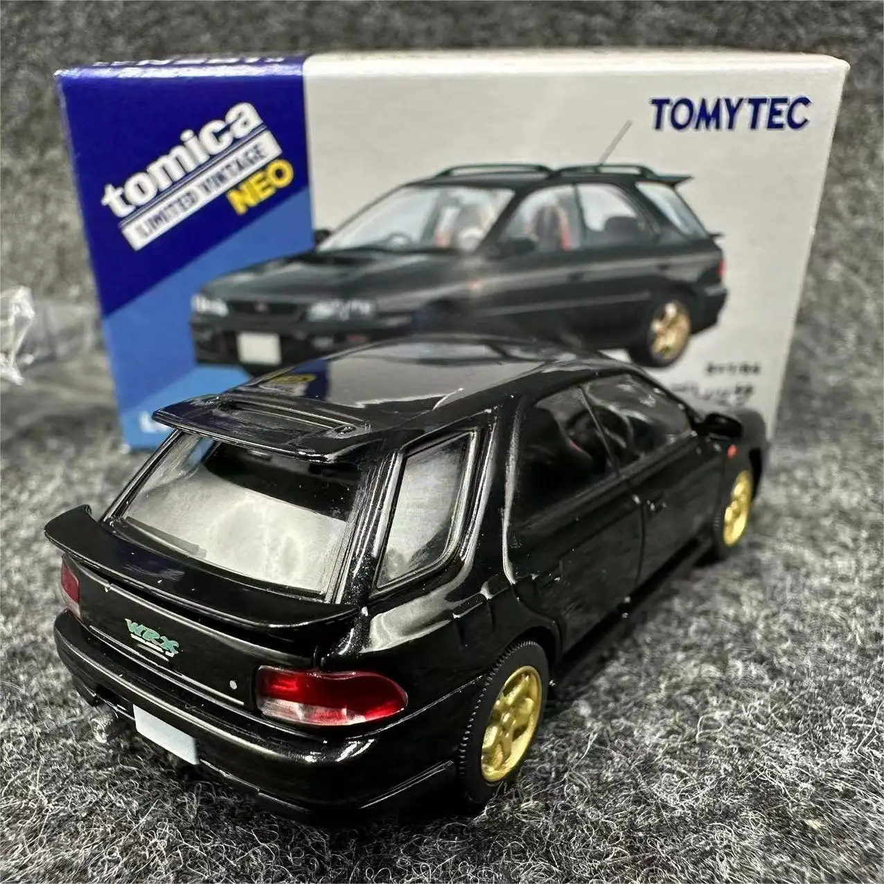 Коллекционная модель автомобиля Tomytec Tomica TLV 2403 LV-N281d WRX STI из черного литого сплава