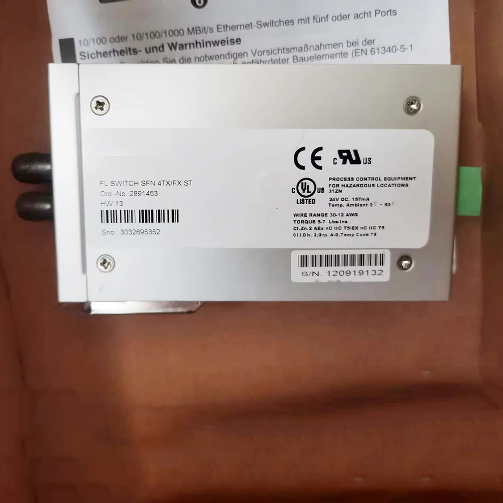 

FL SWITCH SFN 4TX/FX ST - 2891453 Industrial Ethernet Switch