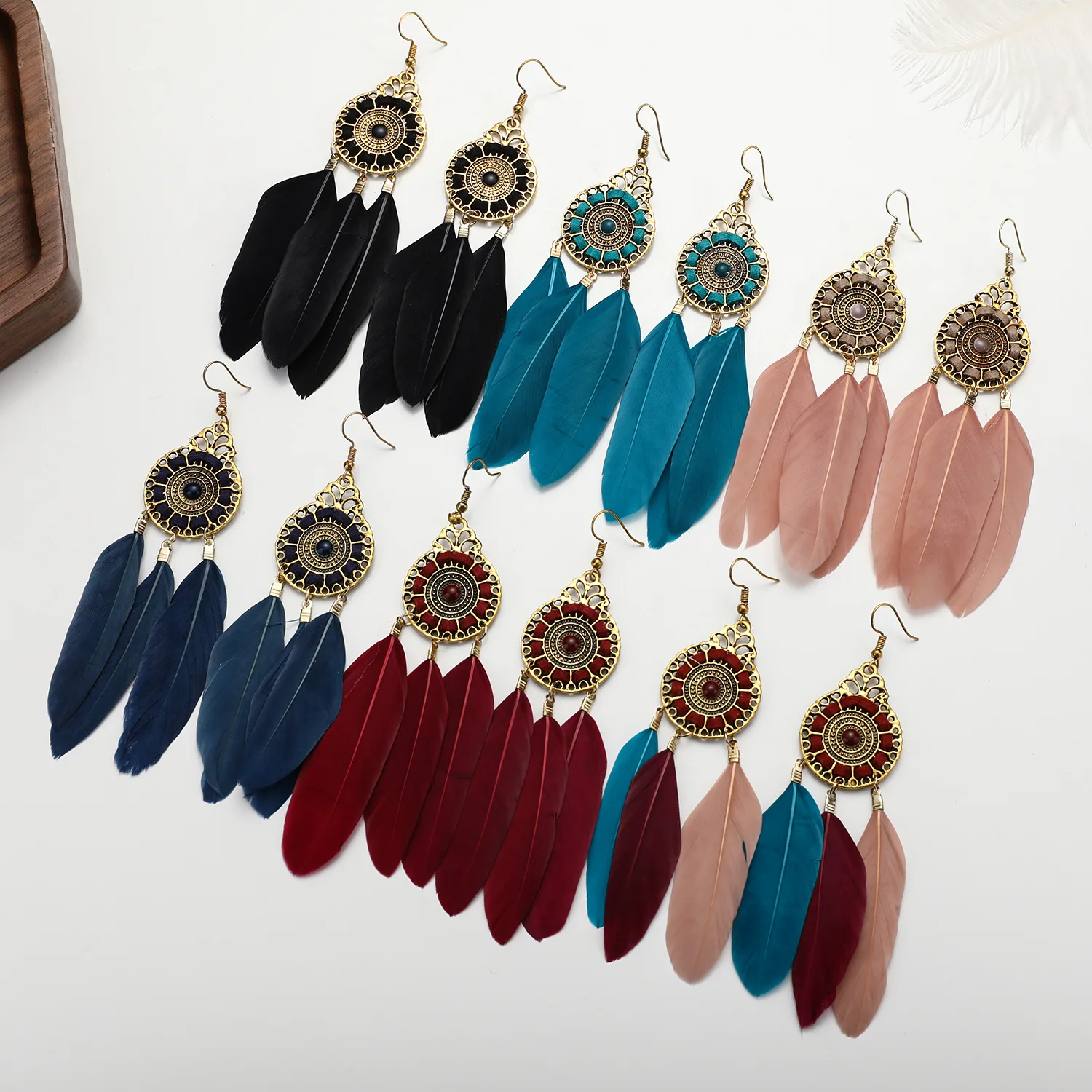 

New 2022 Long Vintage Earrings With Bohemian Fringed Feather Earrings